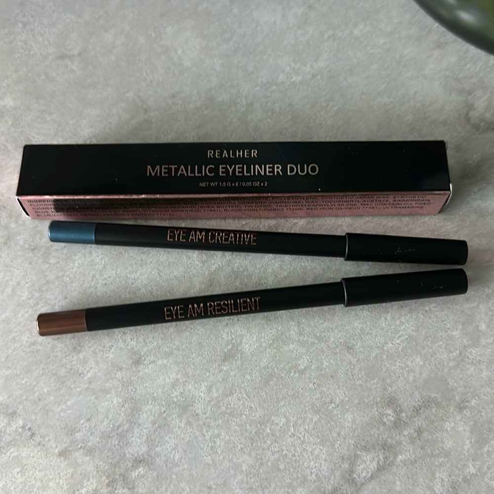 RealHer Metallic Eyeliner Duo NIB